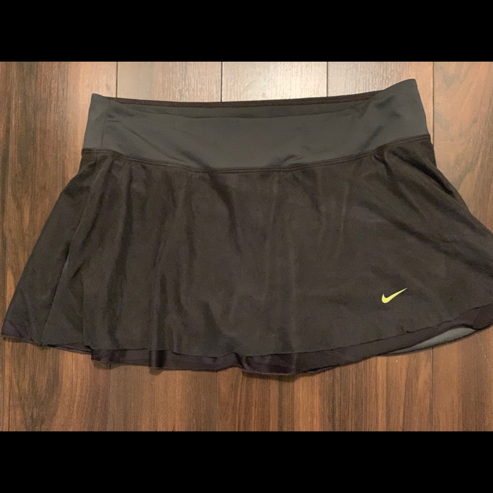 Nike tennis skirt